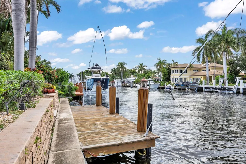 2523 SE 13th St Pompano Beach, FL 33062