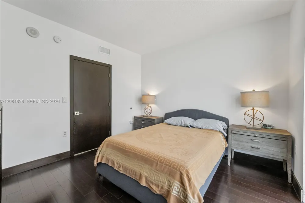 16275 Collins Ave #2101 Sunny Isles Beach, FL 33160