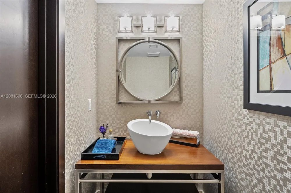 16275 Collins Ave #2101 Sunny Isles Beach, FL 33160