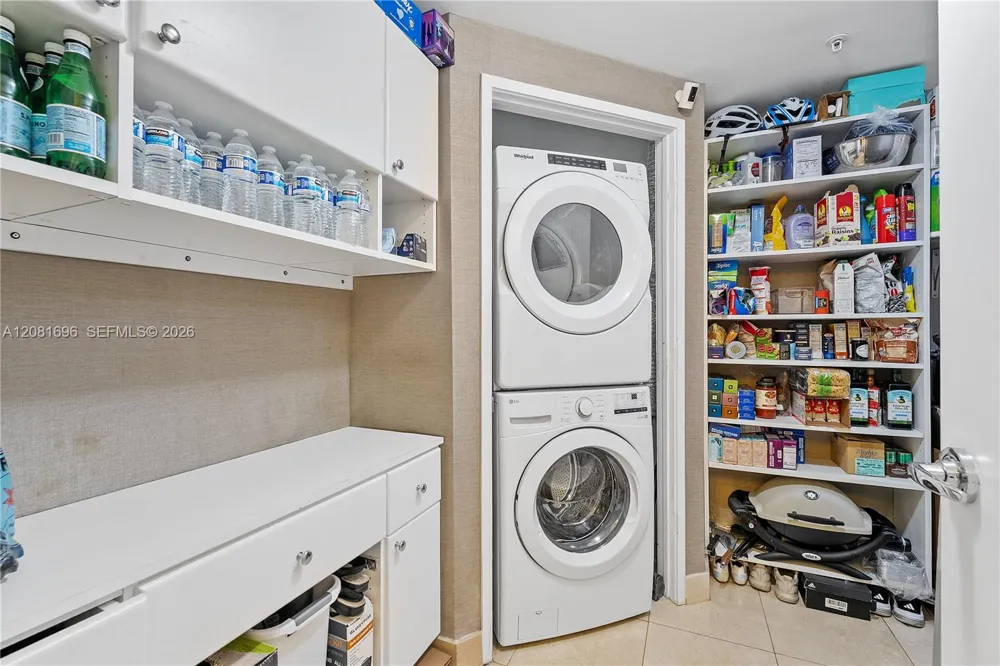 16275 Collins Ave #2101 Sunny Isles Beach, FL 33160
