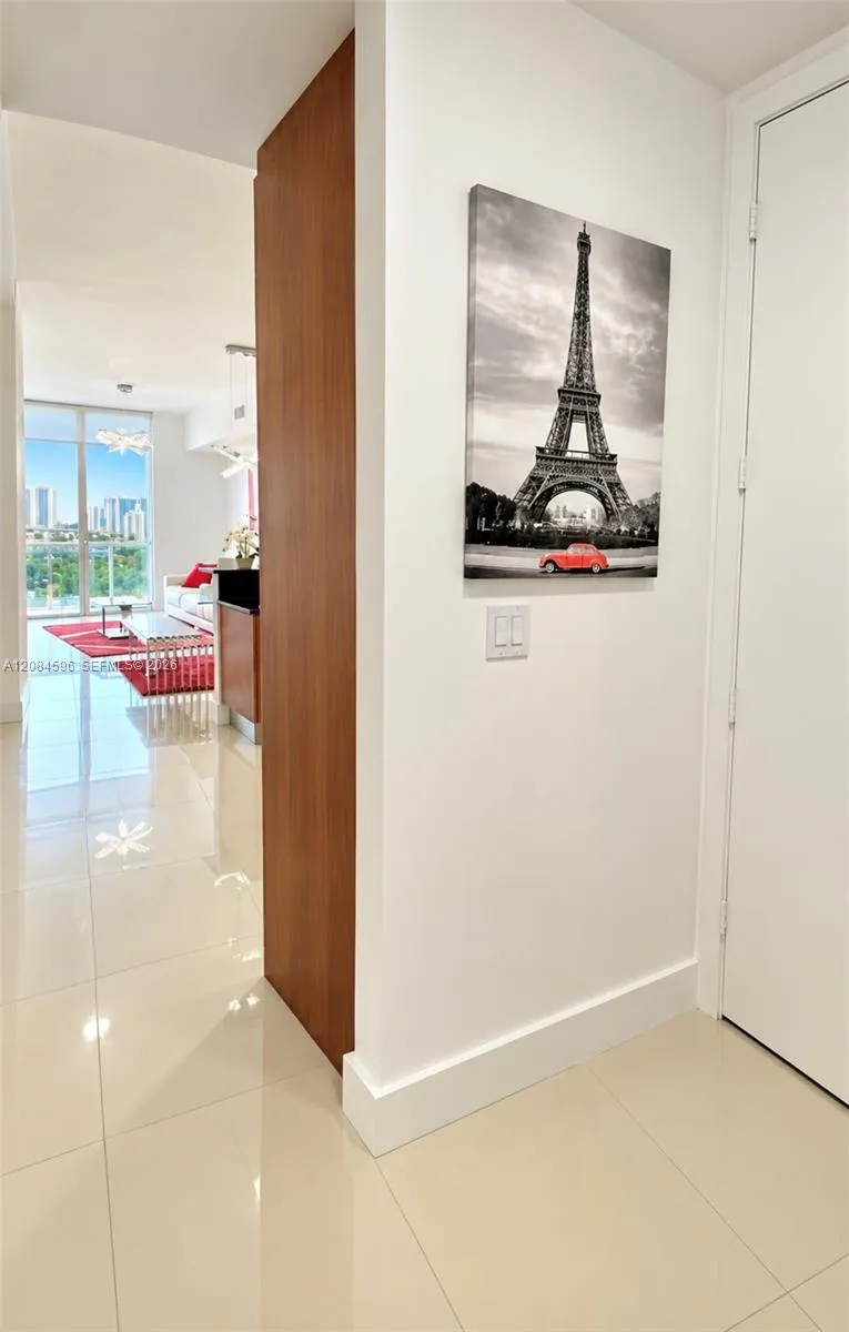 18101 Collins Ave #1406 Sunny Isles Beach, FL 33160