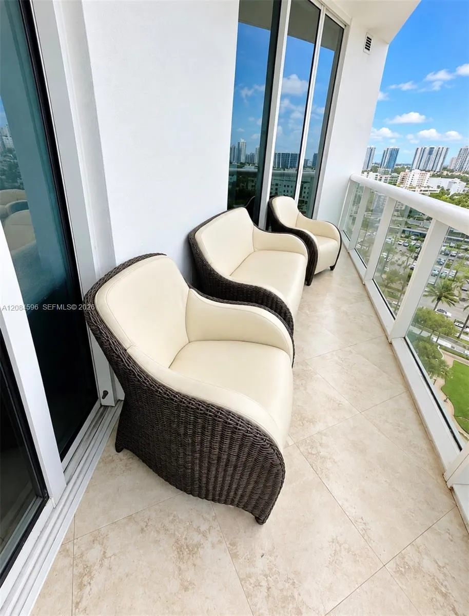 18101 Collins Ave #1406 Sunny Isles Beach, FL 33160