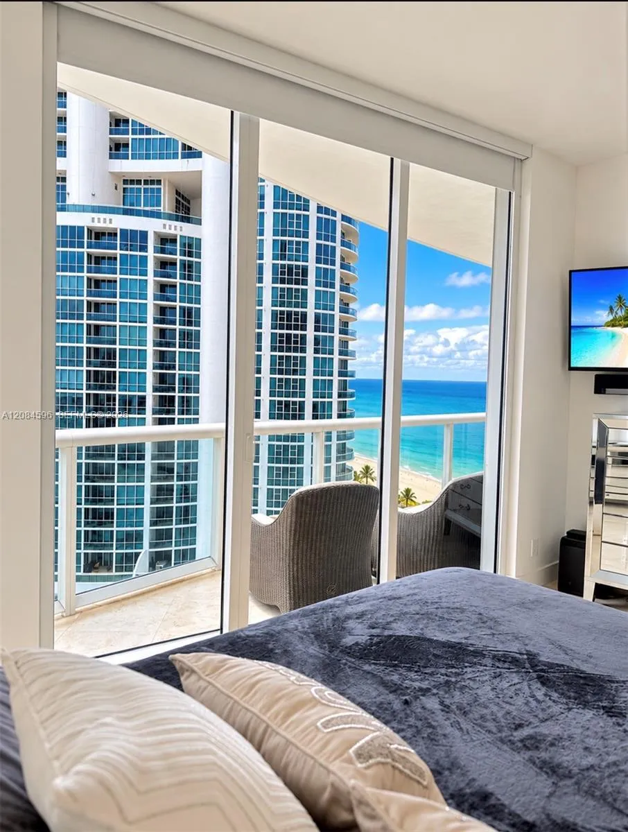 18101 Collins Ave #1406 Sunny Isles Beach, FL 33160