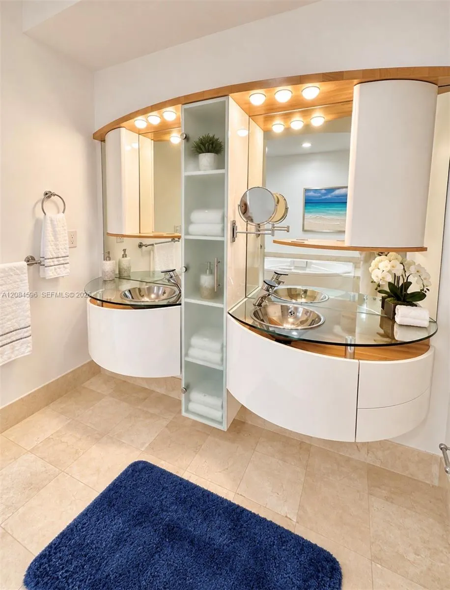 18101 Collins Ave #1406 Sunny Isles Beach, FL 33160