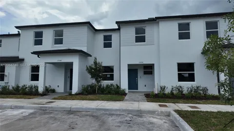 11052 SW 230 TERR