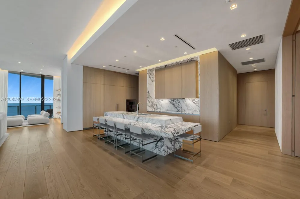 500 Alton Rd #4501 Miami Beach, FL 33139