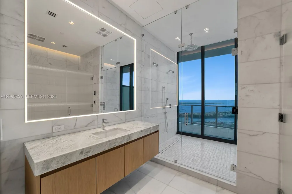 500 Alton Rd #4501 Miami Beach, FL 33139