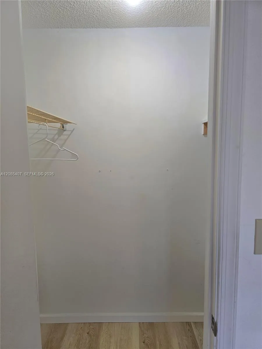 3000 E Sunrise Lakes Dr #108 Sunrise, FL 33322