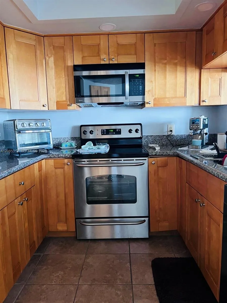 12500 SW 5th Ct #103M Pembroke Pines, FL 33027