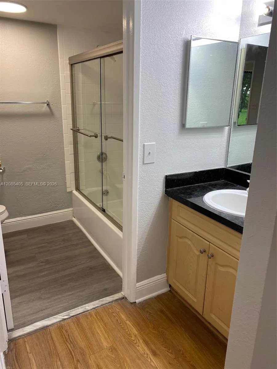 9981 Nob Hill Ct #9981 Sunrise, FL 33351
