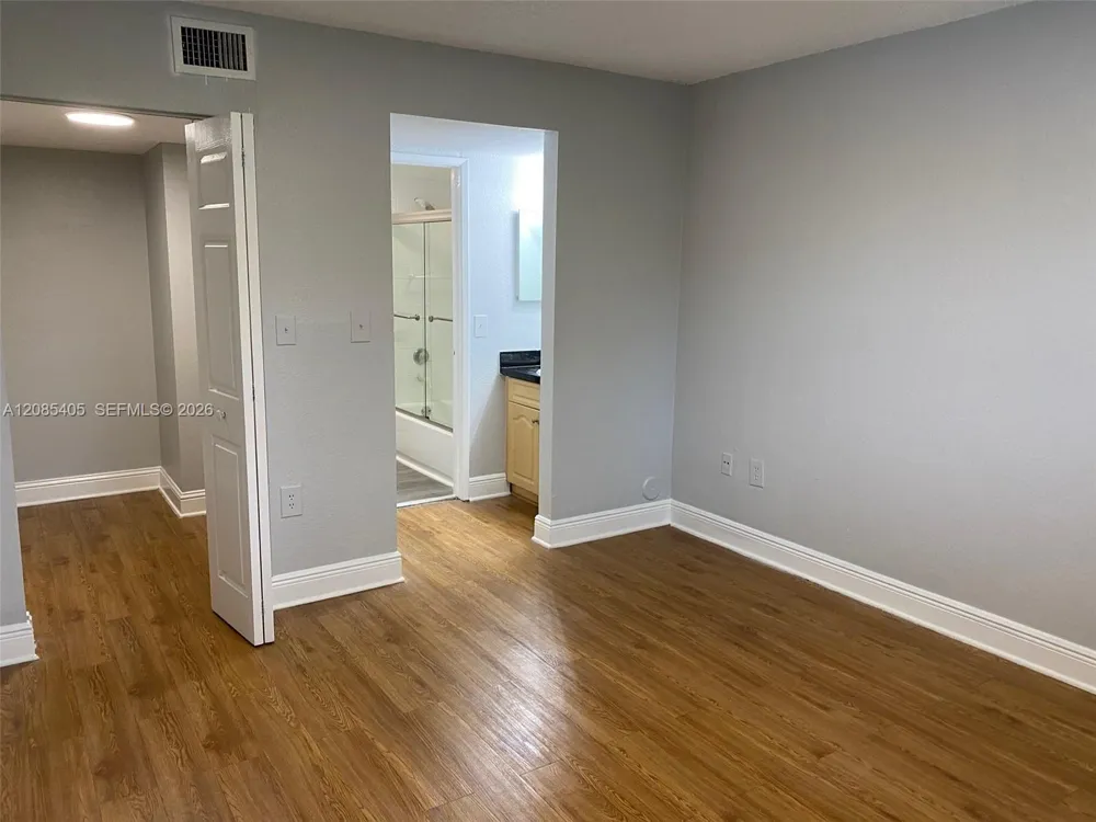 9981 Nob Hill Ct #9981 Sunrise, FL 33351