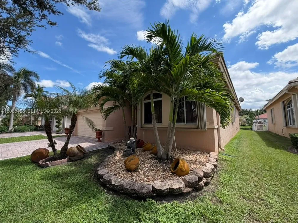 13374 SW 30th St Miramar, FL 33027