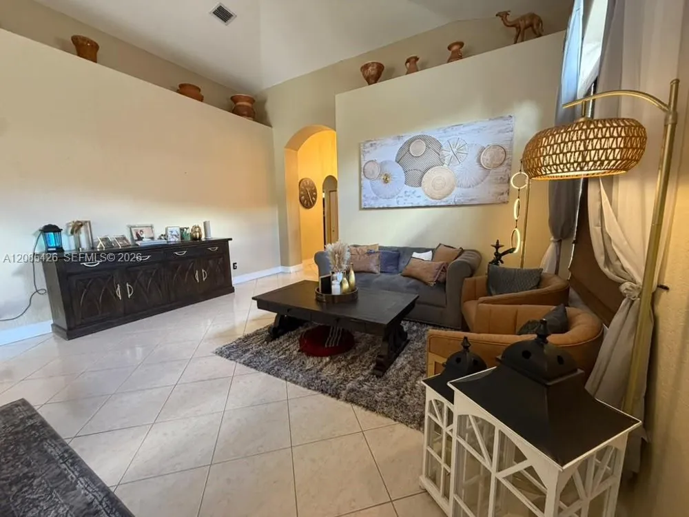 13374 SW 30th St Miramar, FL 33027