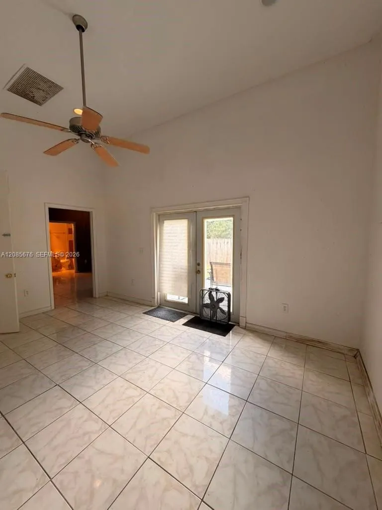 173 SW 3rd Ct Deerfield Beach, FL 33441