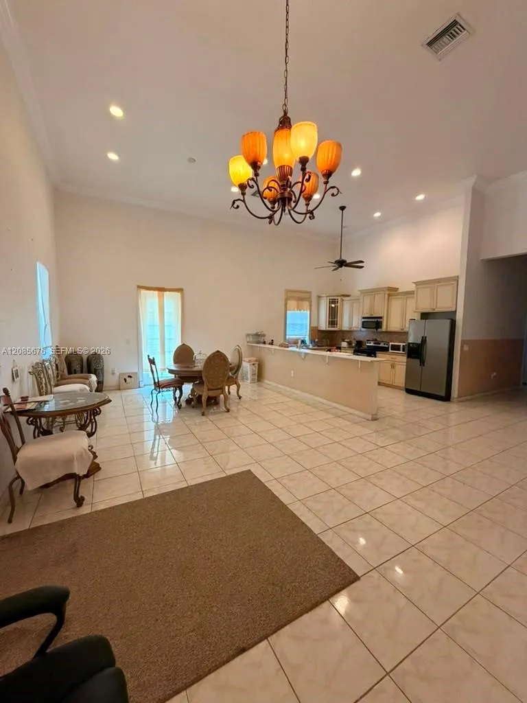 173 SW 3rd Ct Deerfield Beach, FL 33441