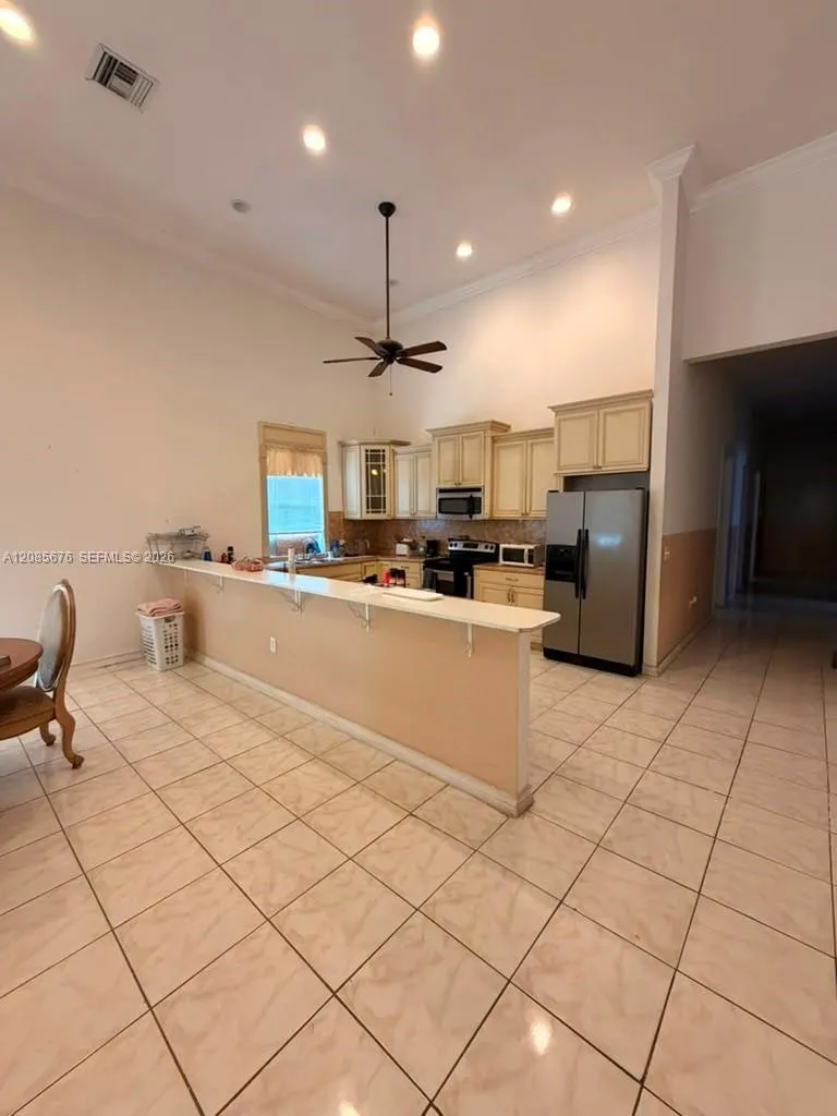 173 SW 3rd Ct Deerfield Beach, FL 33441