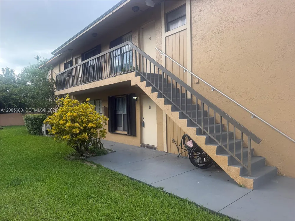 6730 W 26th Ct #11-15 Hialeah, FL 33016