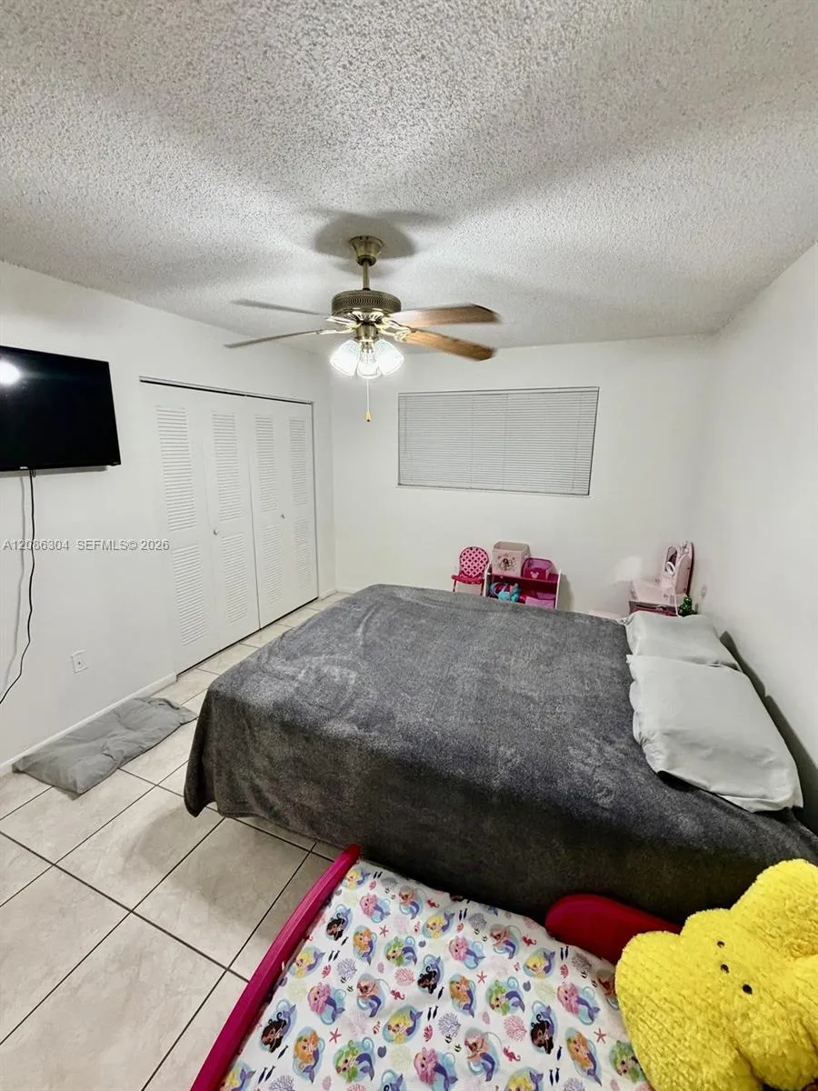 8095 NW 8th St #402 Miami, FL 33126