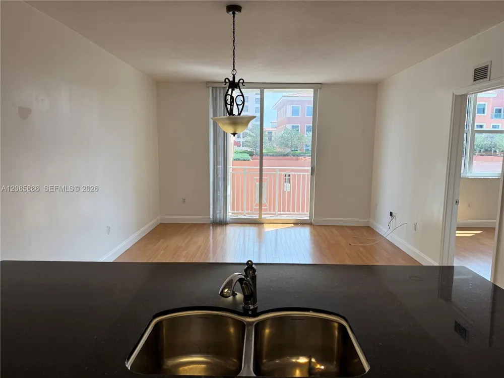 2030 S Douglas Rd #608 Coral Gables, FL 33134
