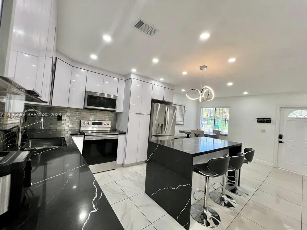 3810 NW 197th Ter #3810 Miami Gardens, FL 33055