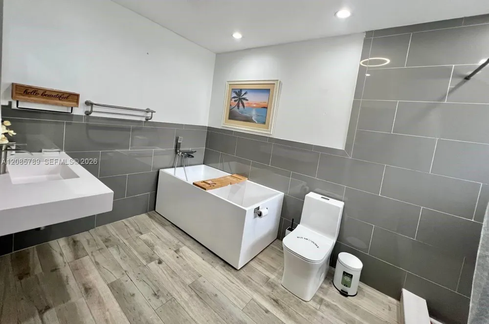 3810 NW 197th Ter #3810 Miami Gardens, FL 33055