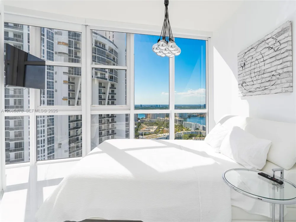18201 Collins Ave #4709A Sunny Isles Beach, FL 33160