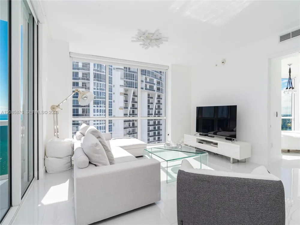 18201 Collins Ave #4709A Sunny Isles Beach, FL 33160