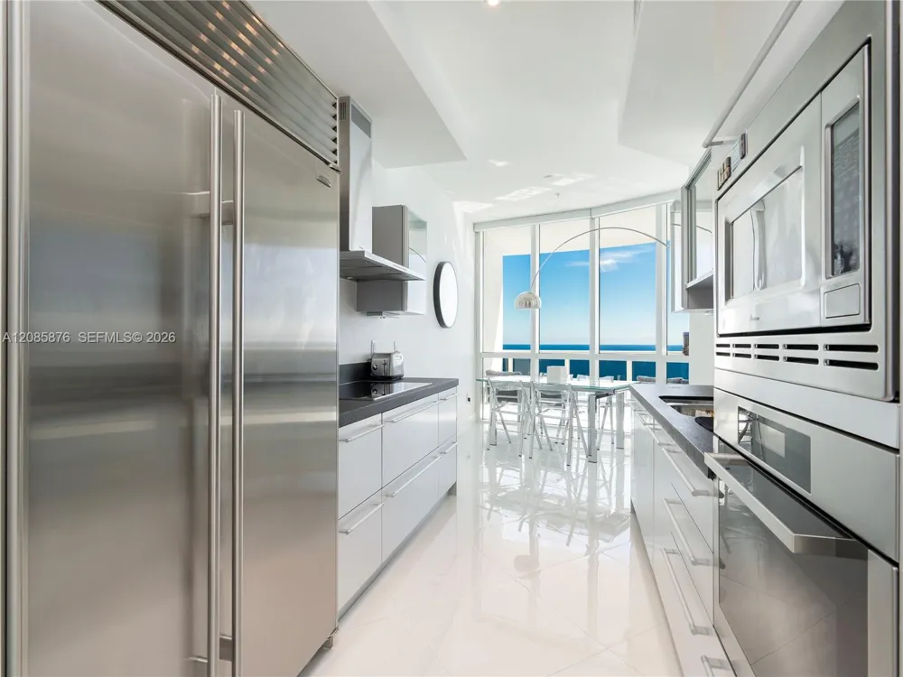 18201 Collins Ave #4709A Sunny Isles Beach, FL 33160
