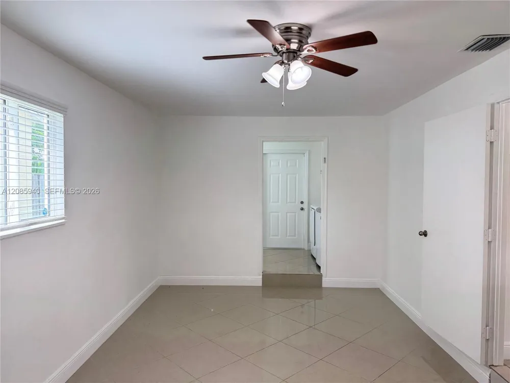 515 NE 11th St Fort Lauderdale, FL 33304