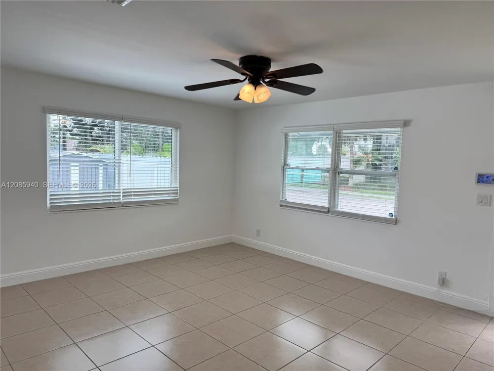 515 NE 11th St Fort Lauderdale, FL 33304