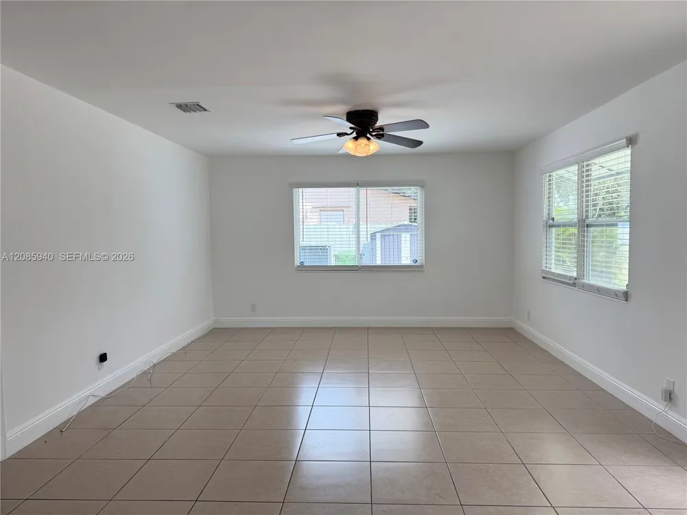 515 NE 11th St Fort Lauderdale, FL 33304