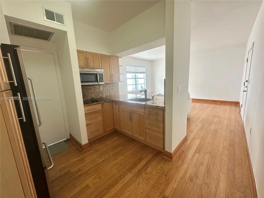 1200 Euclid Ave #204 Miami Beach, FL 33139