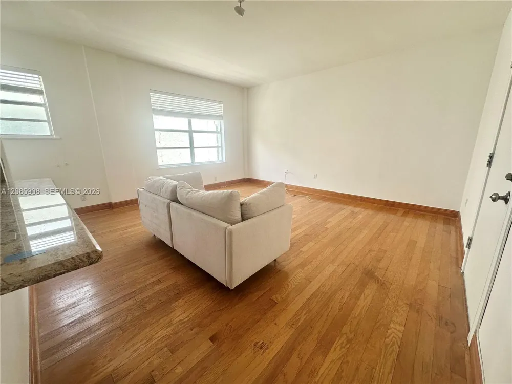 1200 Euclid Ave #204 Miami Beach, FL 33139