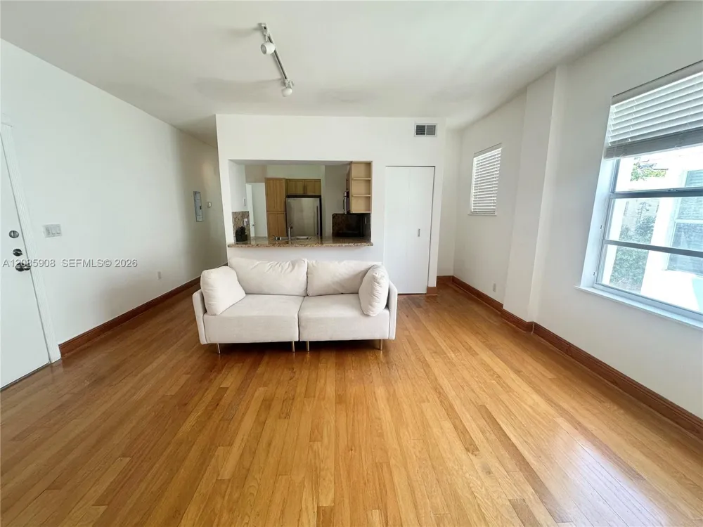 1200 Euclid Ave #204 Miami Beach, FL 33139