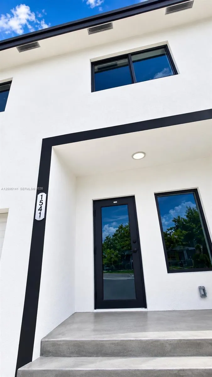 1541 NW 69th Ter #1541 Miami, FL 33147