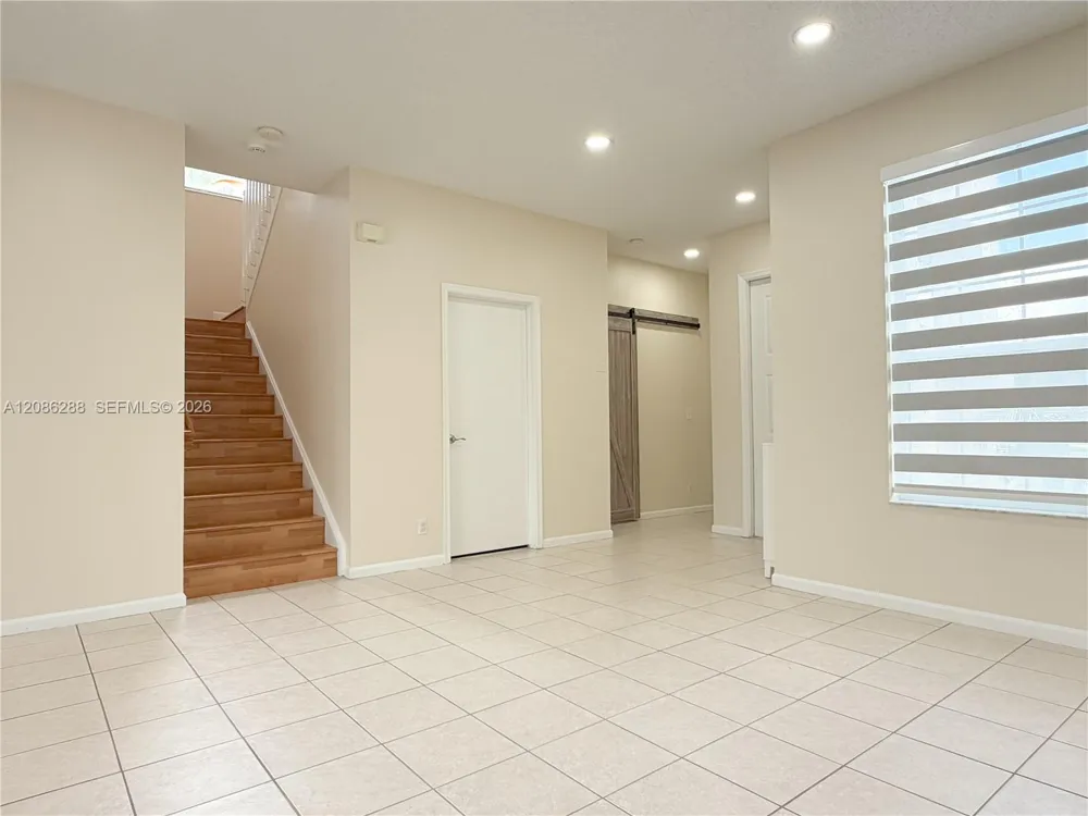 2075 SW 159th Ave Miramar, FL 33027