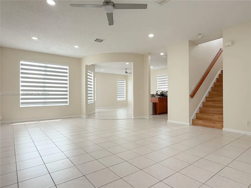 2075 SW 159th Ave Miramar, FL 33027