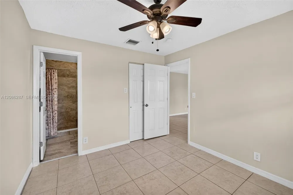 2831 NW 23rd St Fort Lauderdale, FL 33311