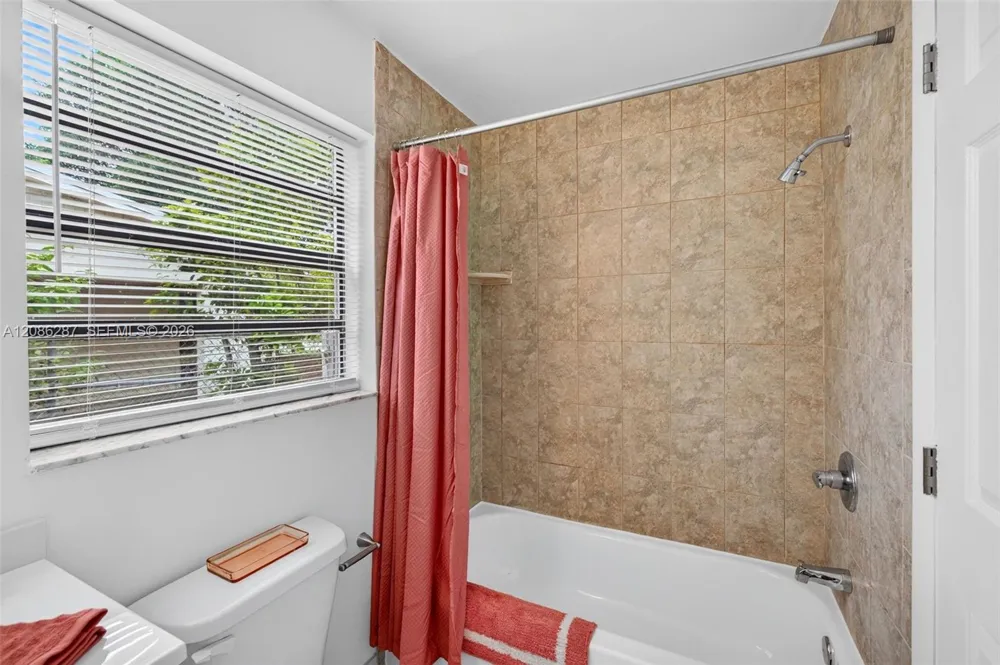 2831 NW 23rd St Fort Lauderdale, FL 33311