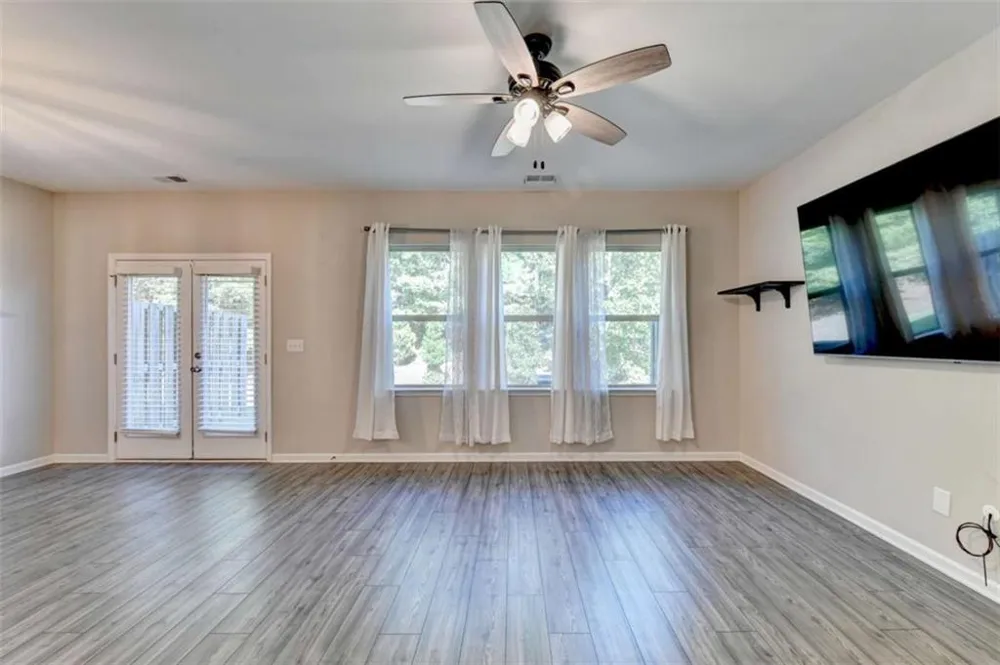 1930 Lanier Harbor Buford, GA 30518