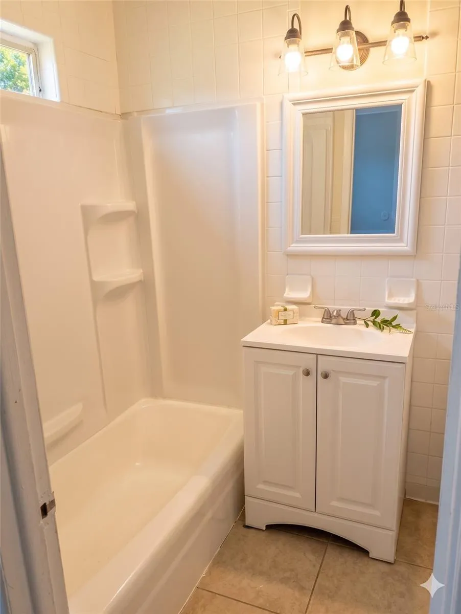 8330 63RD WAY Pinellas Park, FL 33781