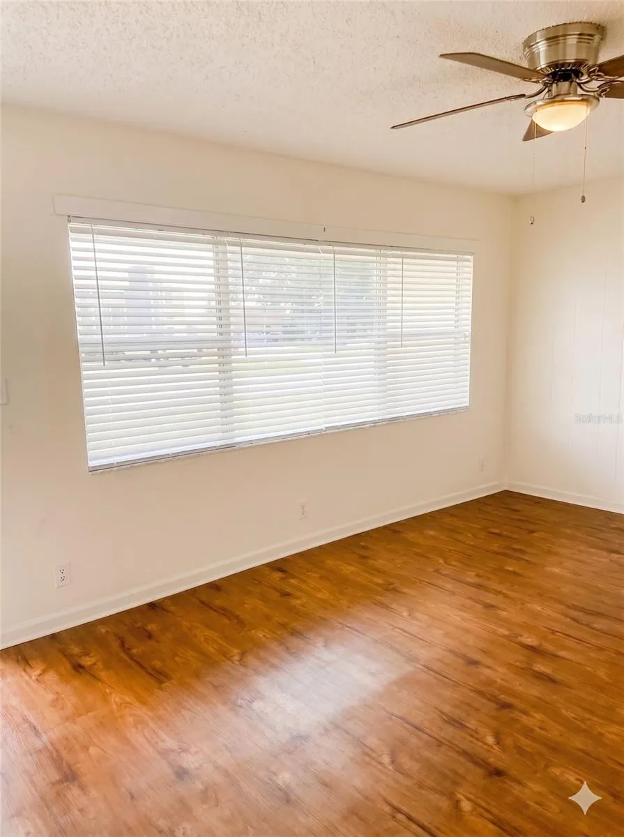 8330 63RD WAY Pinellas Park, FL 33781