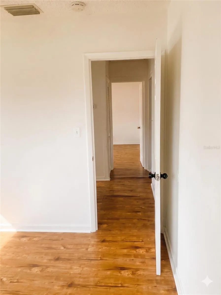 8330 63RD WAY Pinellas Park, FL 33781