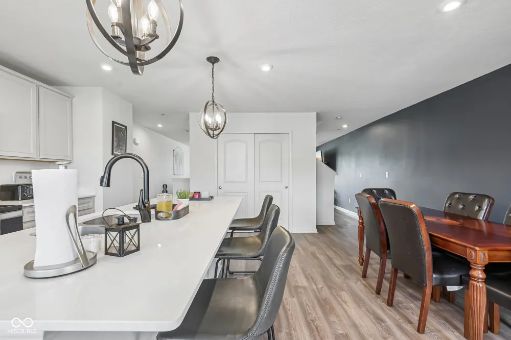 707 Axford Bay Drive Westfield, IN 46074
