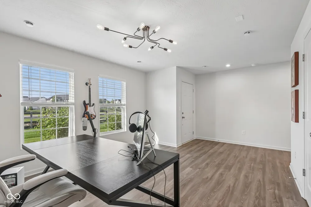 707 Axford Bay Drive Westfield, IN 46074