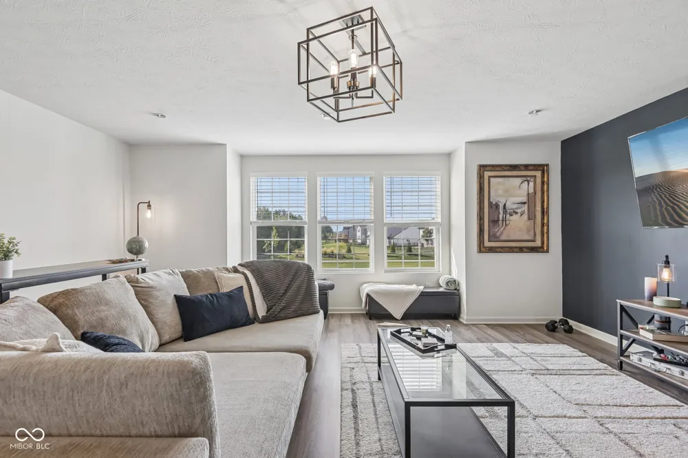 707 Axford Bay Drive Westfield, IN 46074