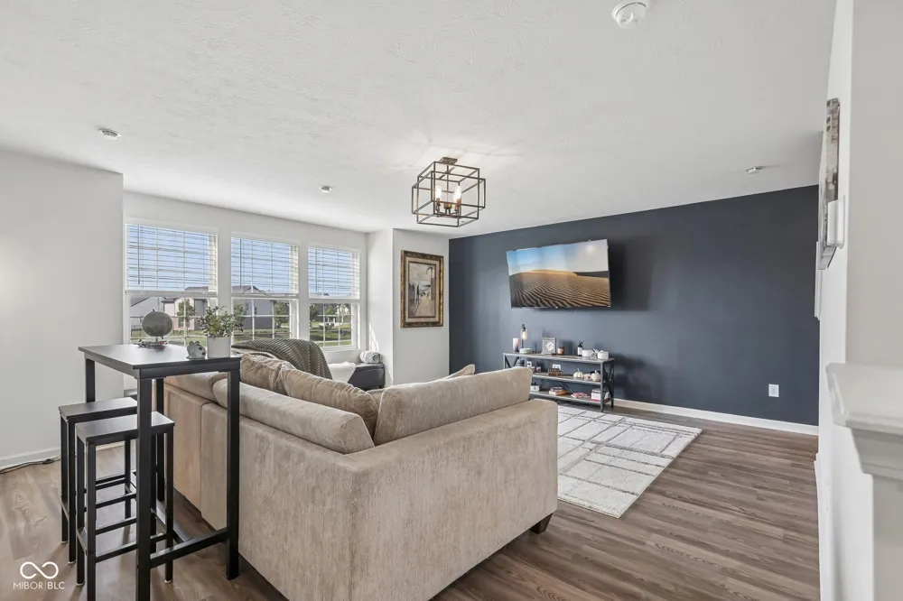 707 Axford Bay Drive Westfield, IN 46074