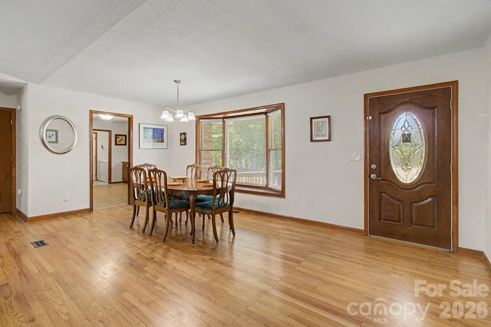 230 Blythewood Drive Hendersonville, NC 28792