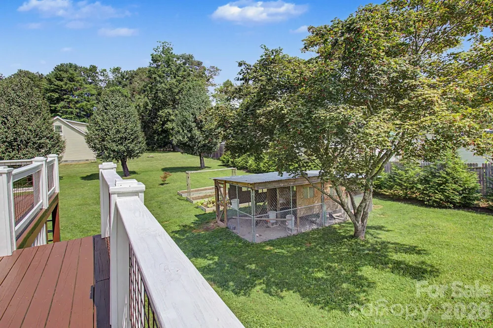230 Blythewood Drive Hendersonville, NC 28792