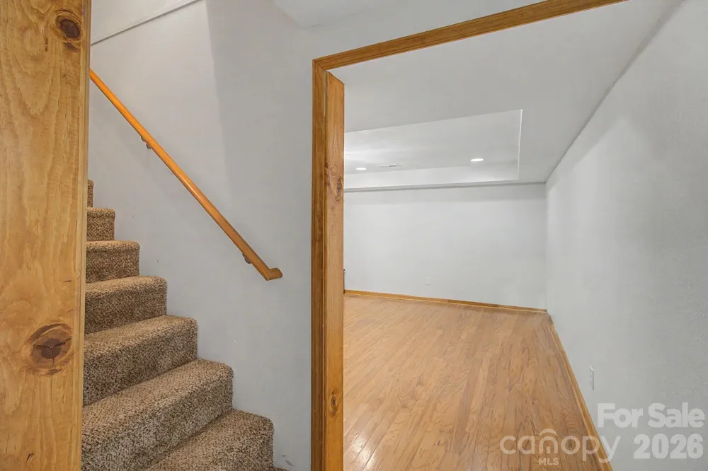 230 Blythewood Drive Hendersonville, NC 28792